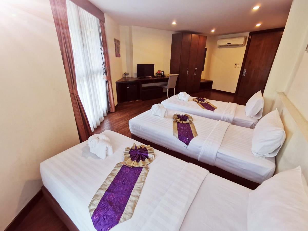 Paksaa Boutique Hotel Patong Exteriör bild