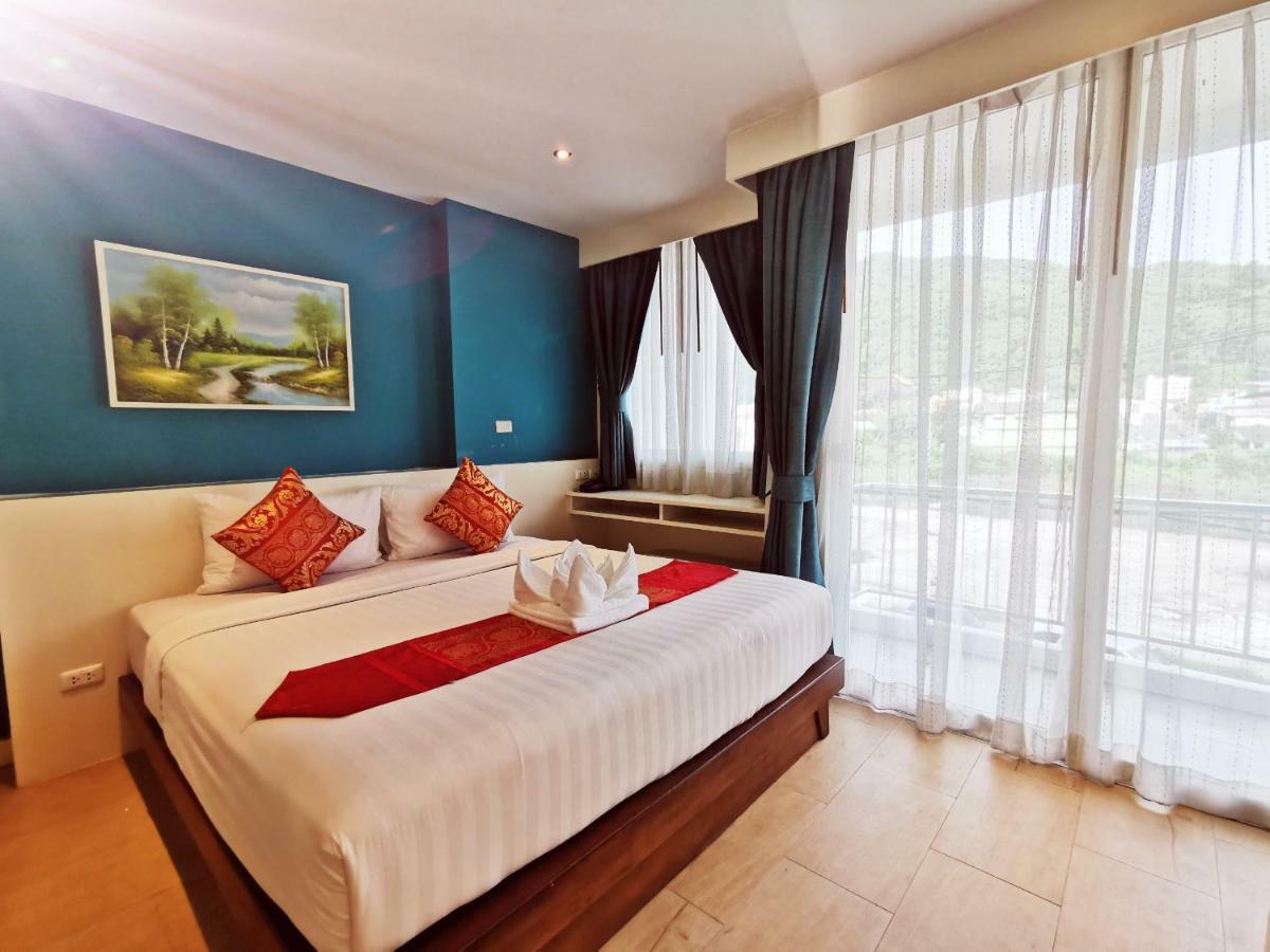 Paksaa Boutique Hotel Patong Exteriör bild