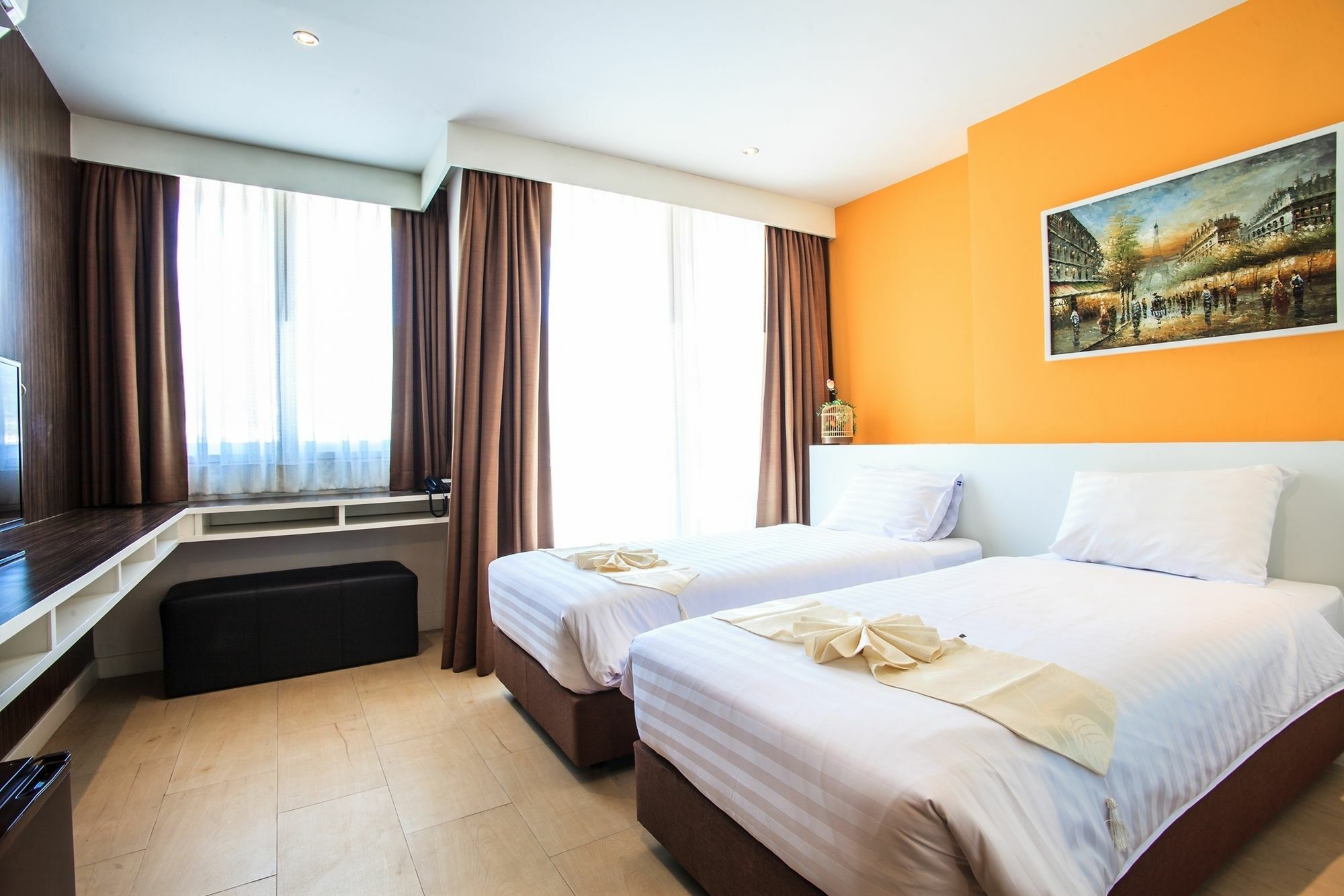 Paksaa Boutique Hotel Patong Exteriör bild